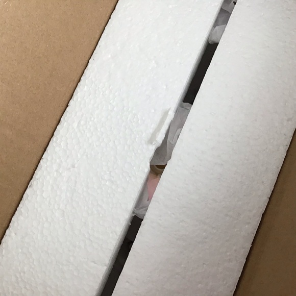 Anthropologie Wine Glasses Set of Four New In Box - Picture 8 of 8